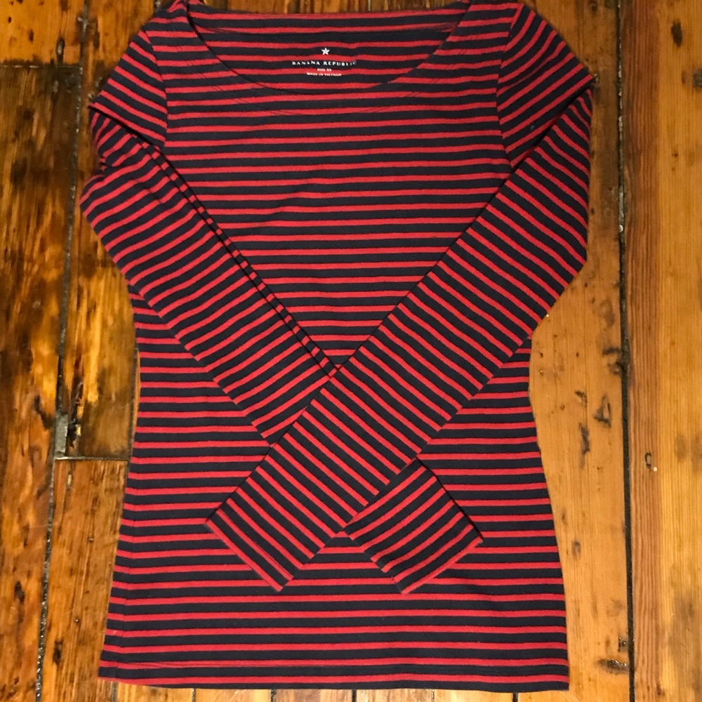 Banana Republic Long Sleeved Tee